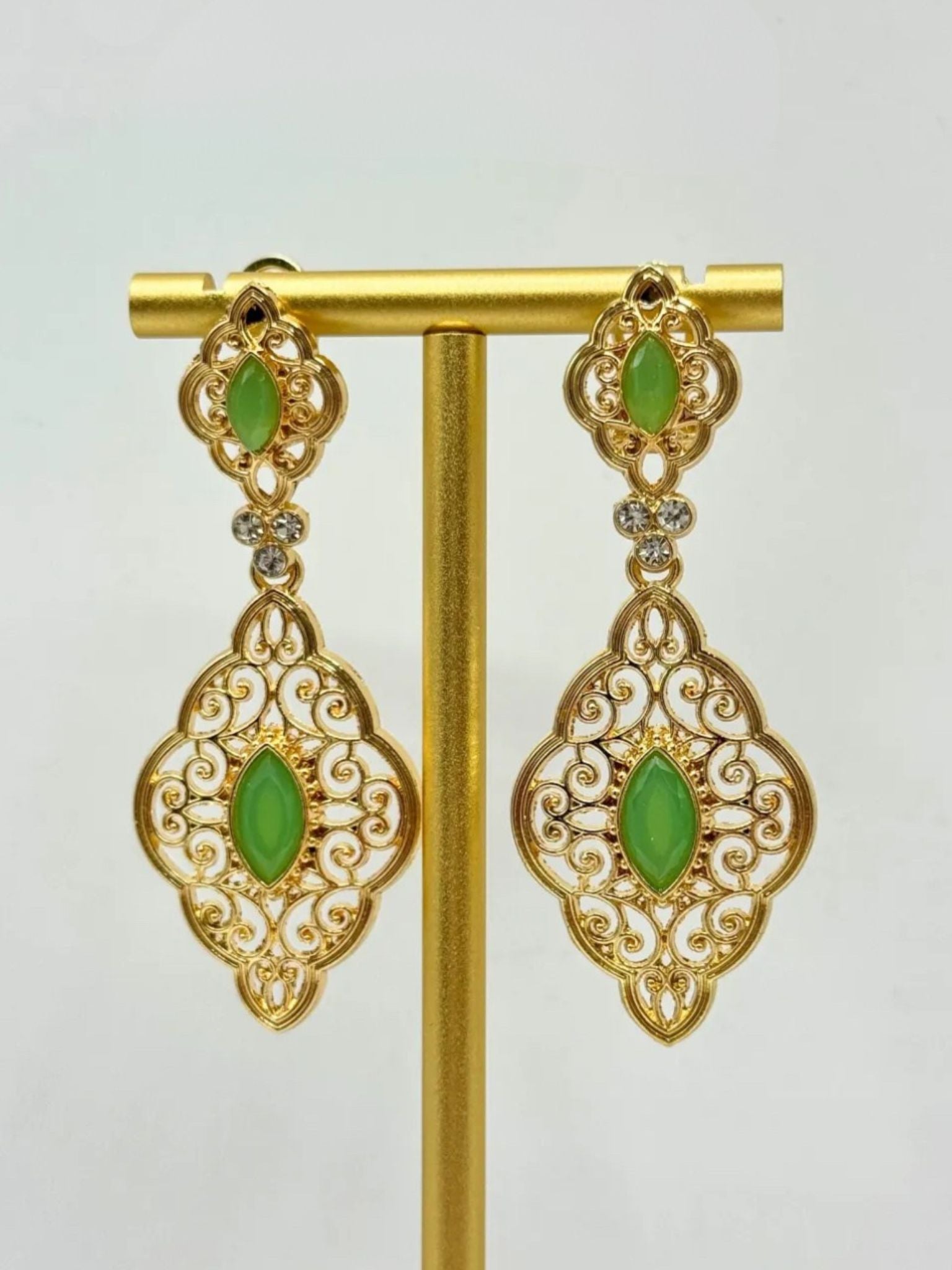 Earrings gold
