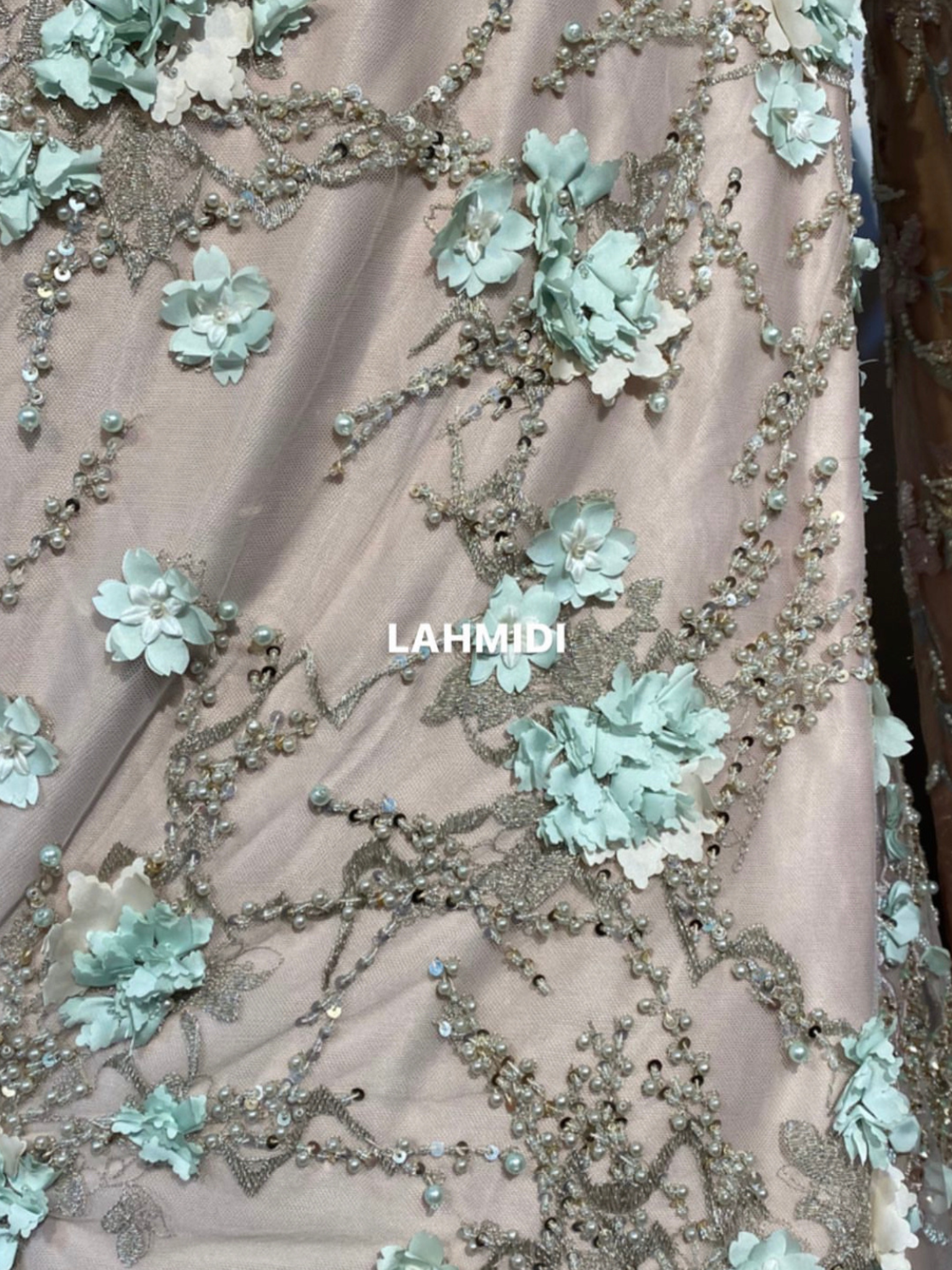 Lace shop fabric shop