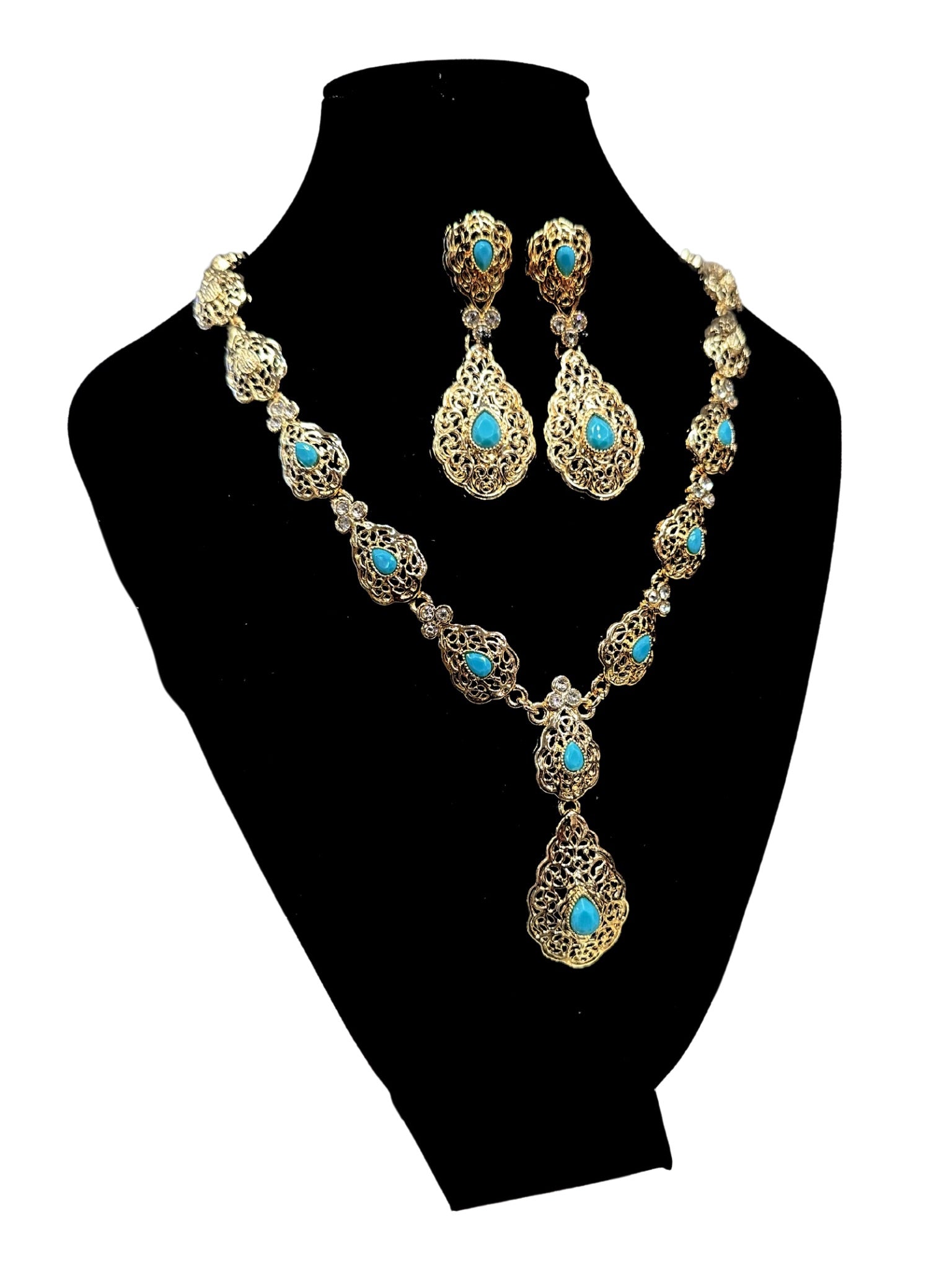 Ketting met oorbellen