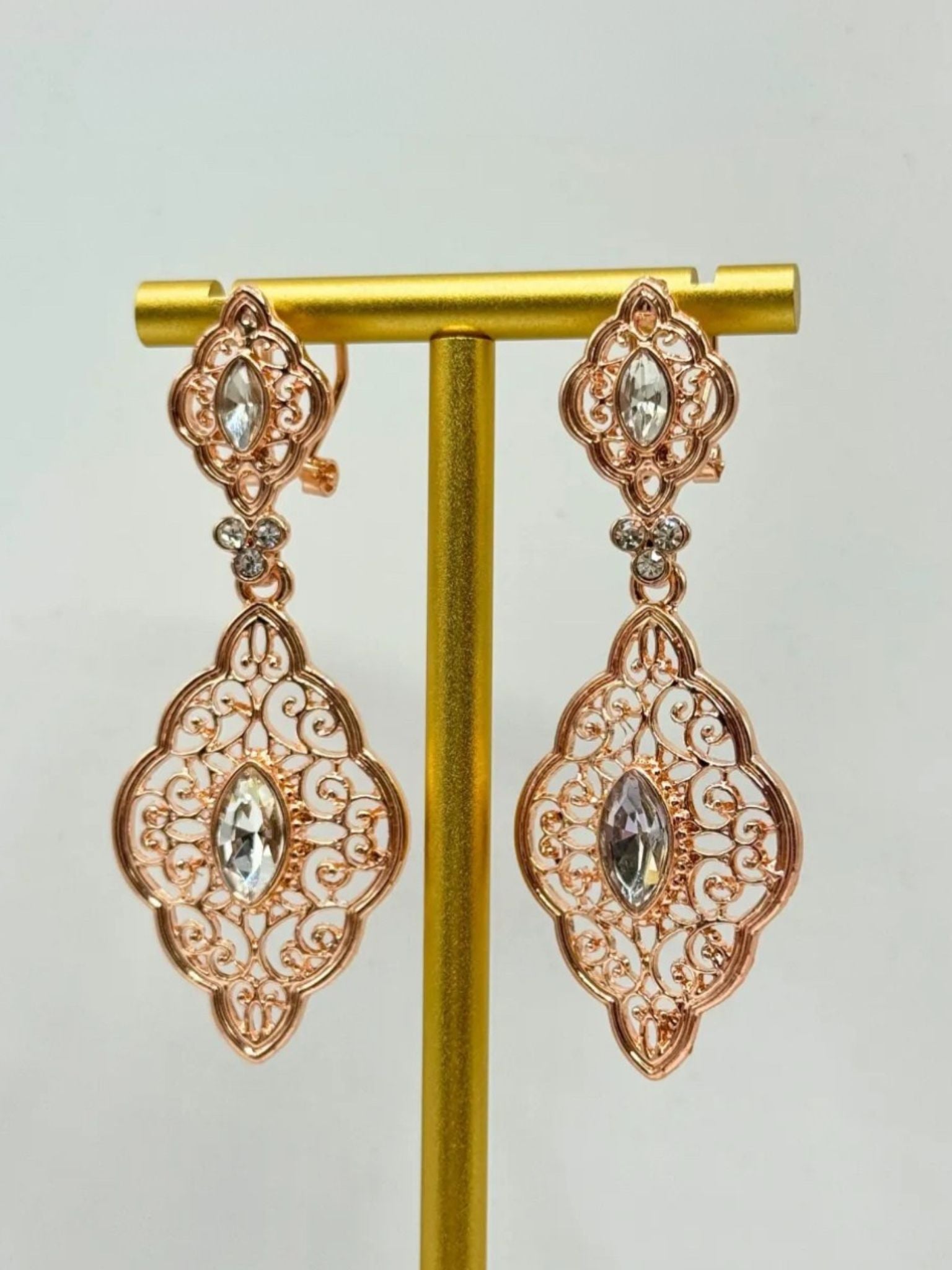 Earrings rose gold