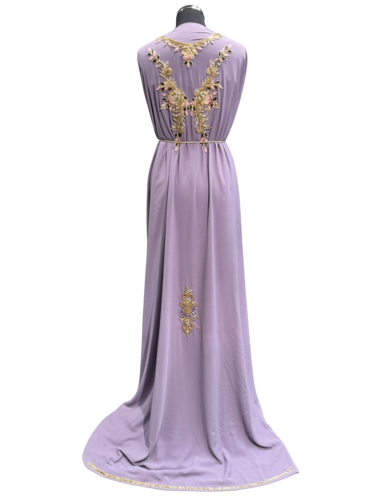 Paars caftan stof met gouden bewerking en bijpassende onderstof