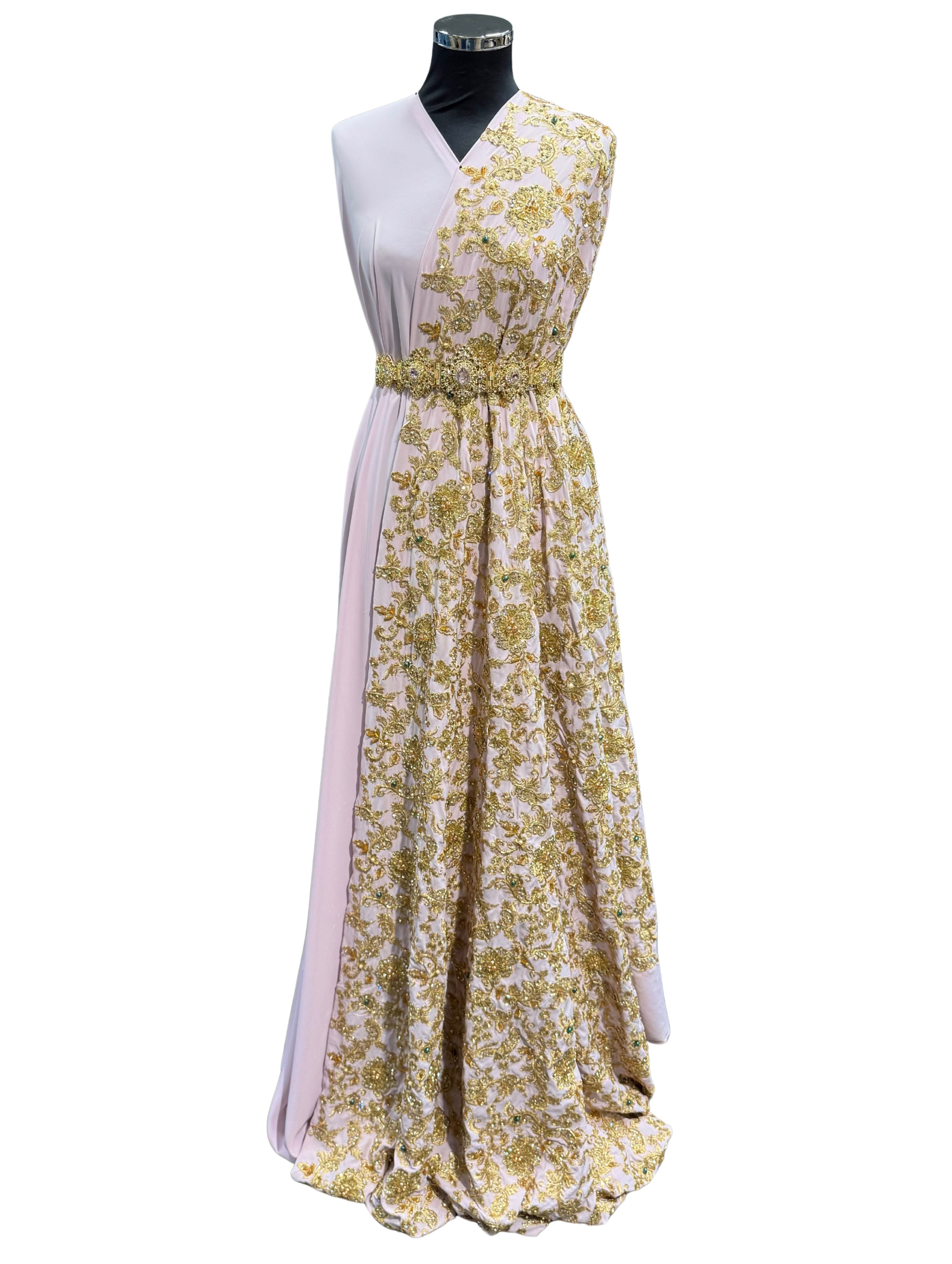 Lila roze sari stof van hoogwaardige kwaliteit, geschikt voor takshita, dirac en andere traditionele kleding.