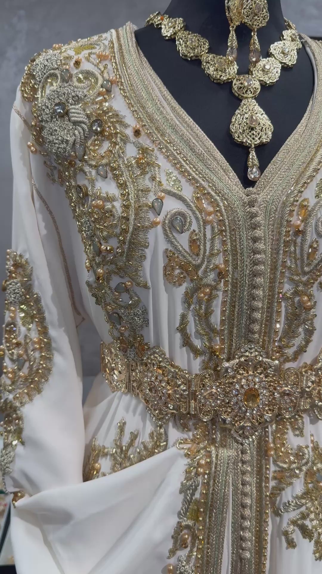 Crème takshita voor bruiloften, hennaya en feestelijke gelegenheden.